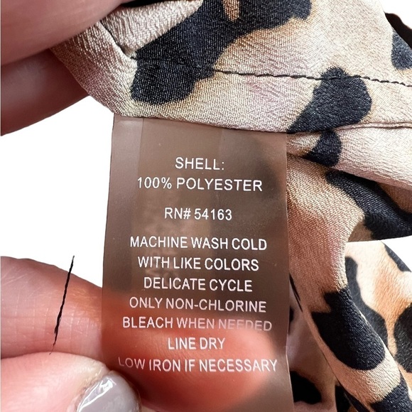 Calvin Klein Leopard Animal Print Split Neck Zipper Tunic Top Womens Size 3X - Picture 13 of 16